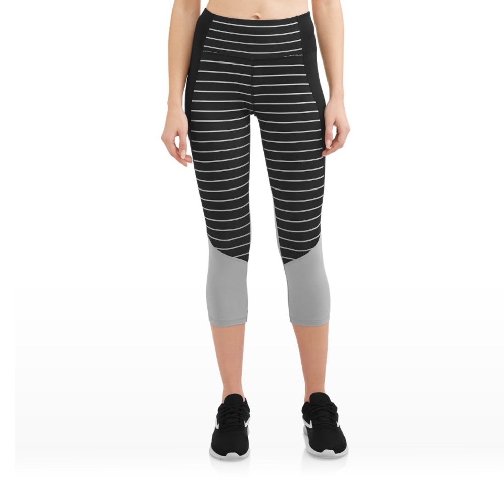 Activewear performance capri